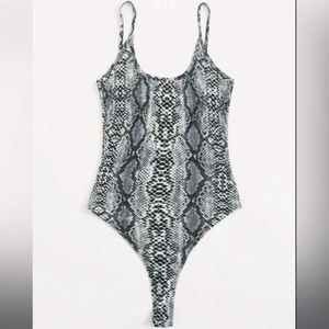 Plus low back snakeskin print bodysuit